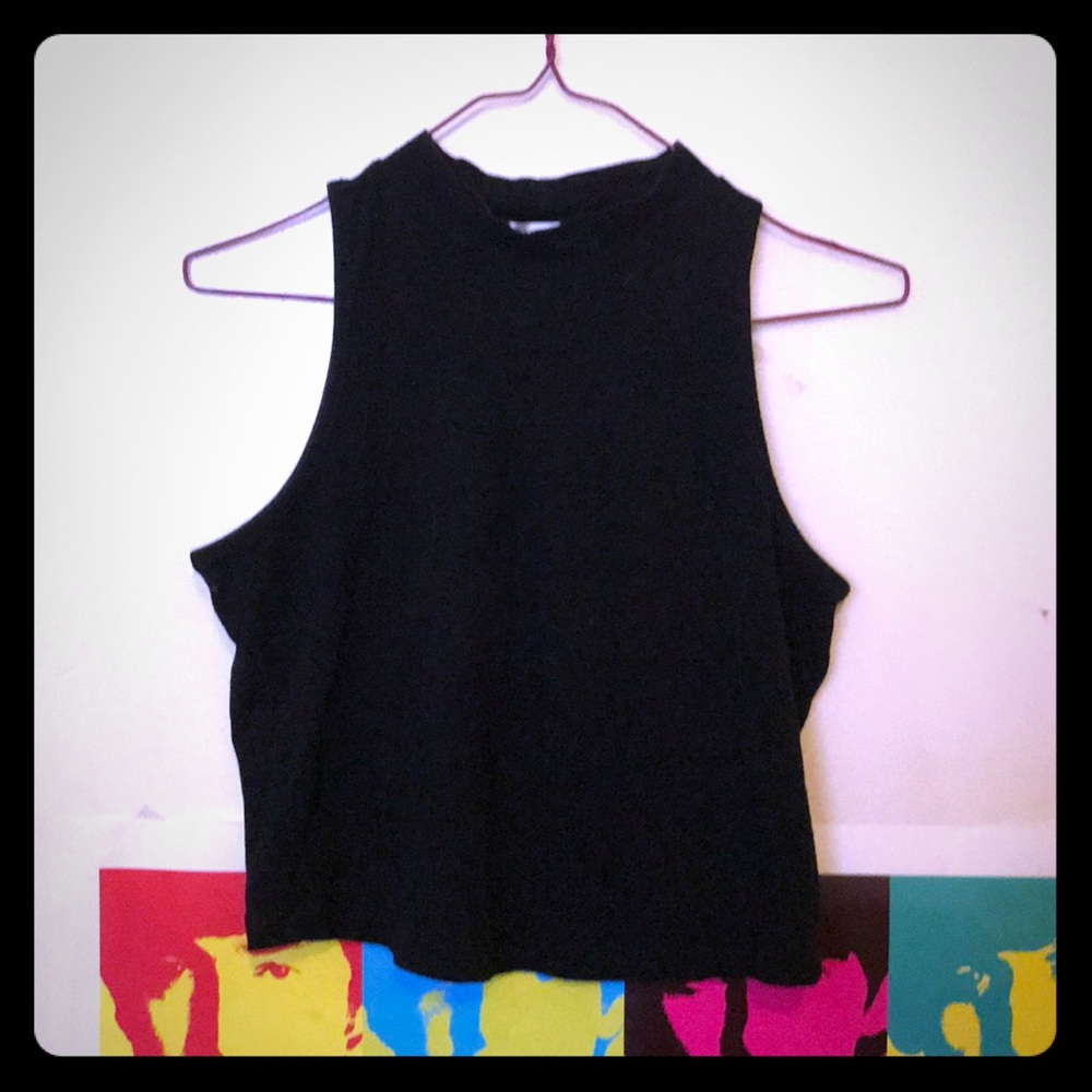 Crop tank top